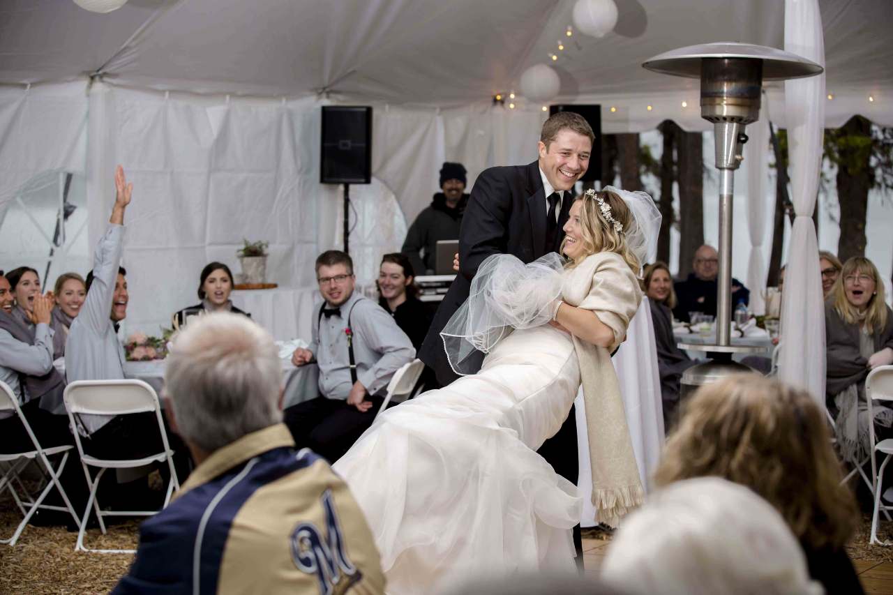 Wedding guests — Rachael and Ryan dancing